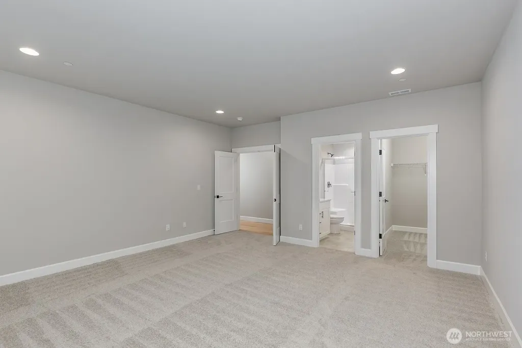20316 94th Drive NE Bothell WA 98011