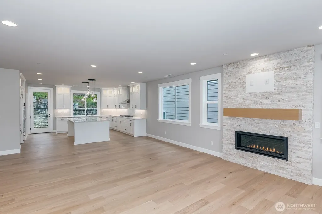 20316 94th Drive NE Bothell WA 98011