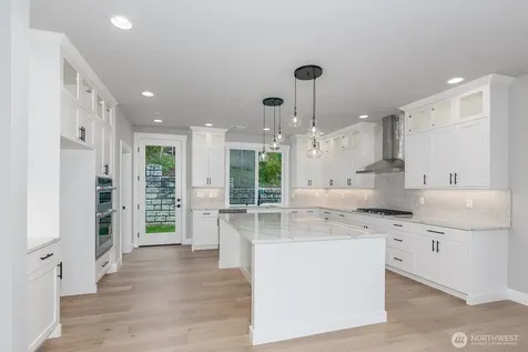 20316 94th Drive NE Bothell WA 98011