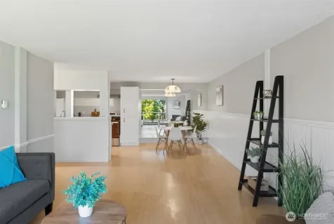 9416 1st Avenue NE Seattle WA 98115