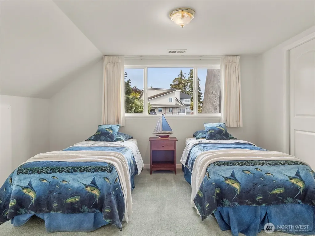 8609 E Caraway Road Port Orchard WA 98366