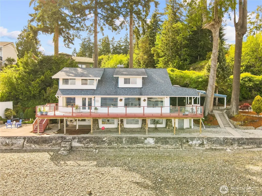 8609 E Caraway Road Port Orchard WA 98366