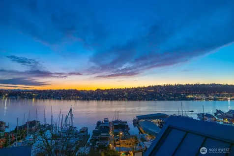 2420 8th Avenue N Seattle WA 98109