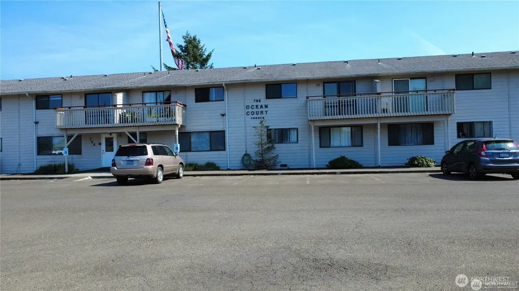 766 Ocean Court NW Ocean Shores WA 98569