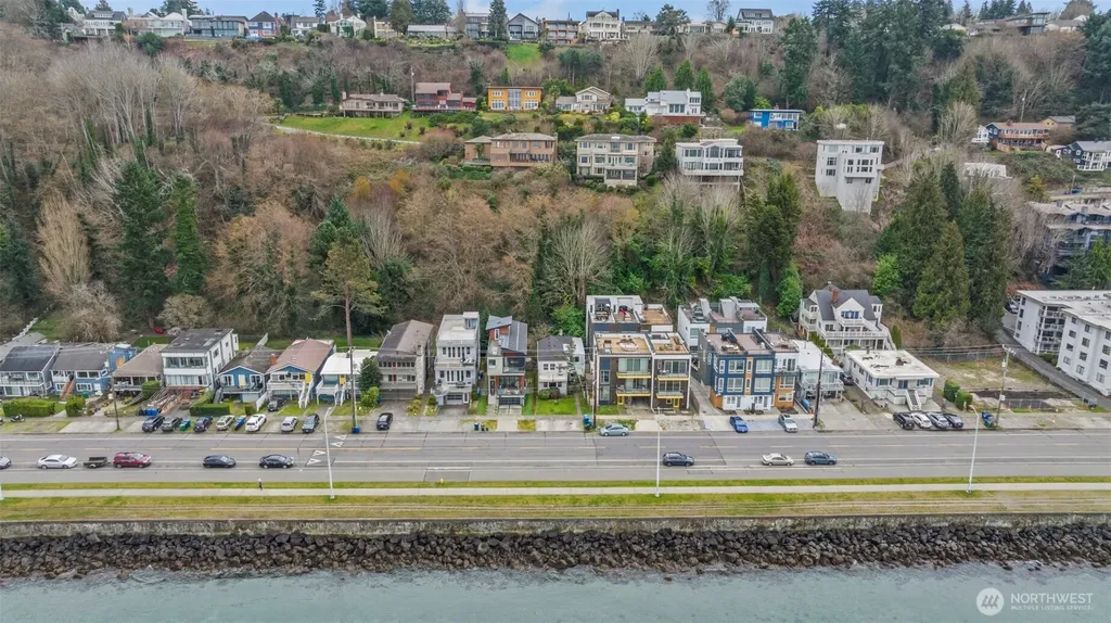 1768 Alki Avenue SW Seattle WA 98116