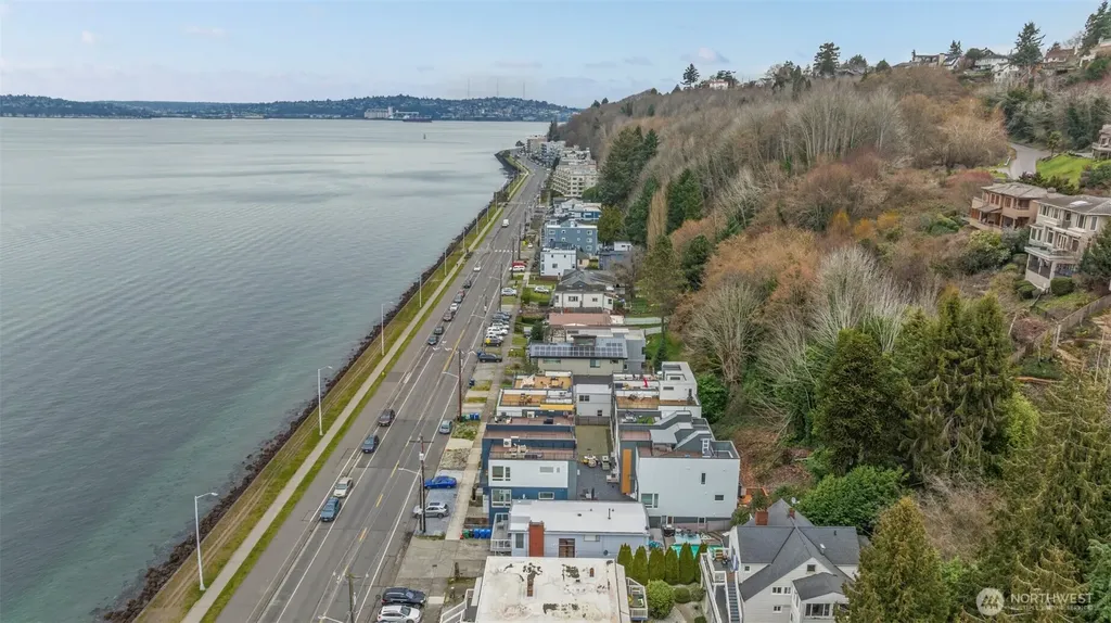 1768 Alki Avenue SW Seattle WA 98116