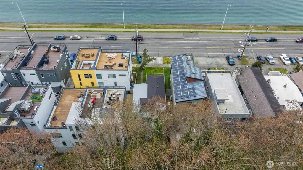 1768 Alki Avenue SW Seattle WA 98116