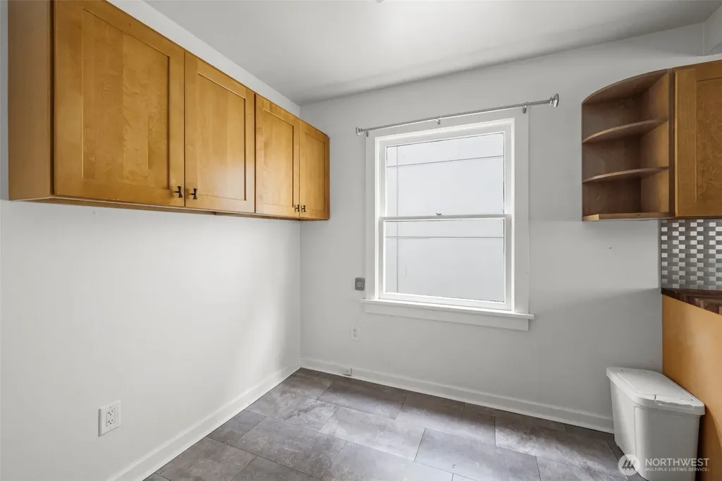 1768 Alki Avenue SW Seattle WA 98116