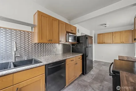 1768 Alki Avenue SW Seattle WA 98116