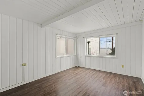 1768 Alki Avenue SW Seattle WA 98116