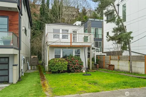 1768 Alki Avenue SW Seattle WA 98116