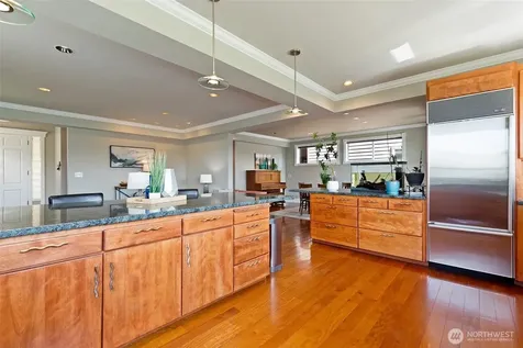 6222 37th Avenue NE Seattle WA 98115