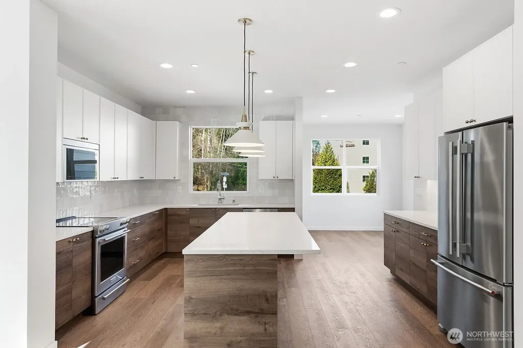728 Newport Way NW Issaquah WA 98027
