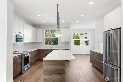 728 Newport Way NW Issaquah WA 98027