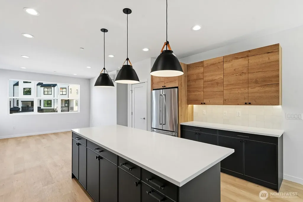 720 Newport Way NW Issaquah WA 98027