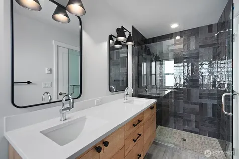 720 Newport Way NW Issaquah WA 98027