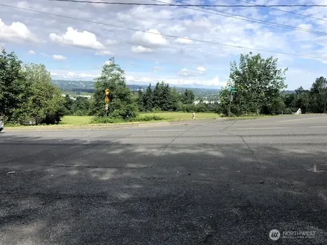 10043 SE Carr Road Renton WA 98055