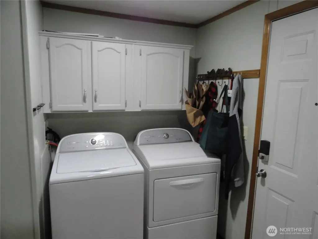 222 Maple Avenue NW Napavine WA 98565