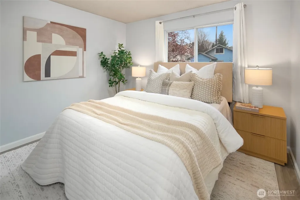 942 N 82nd Street Seattle WA 98103