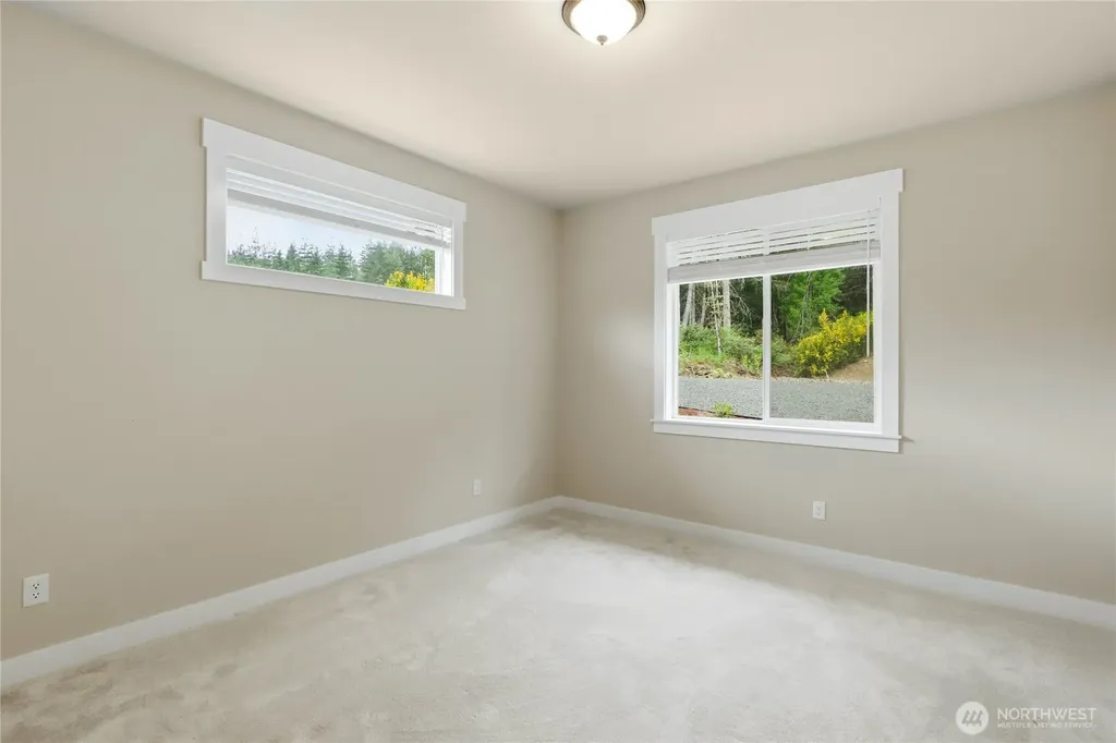 5487 Skyfall Place NW Bremerton WA 98312