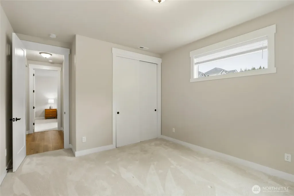 5487 Skyfall Place NW Bremerton WA 98312