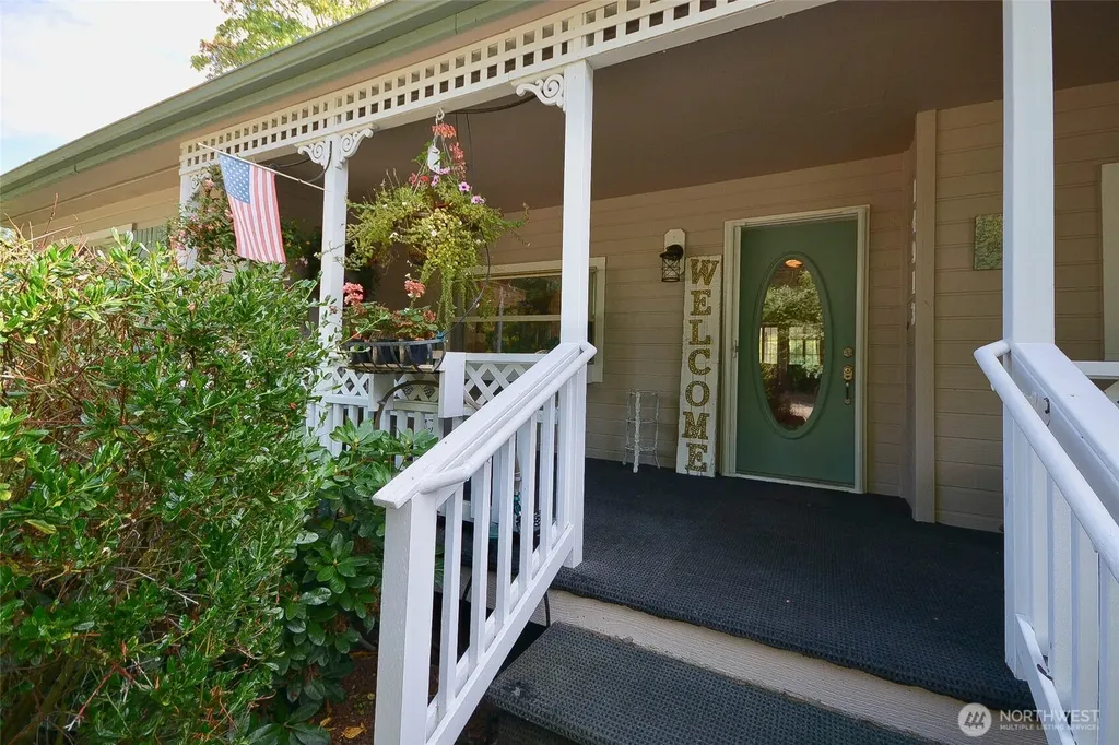 14913 Champion Estates Drive SE Yelm WA 98597