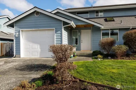 150 NE Nunan Loop Oak Harbor WA 98277