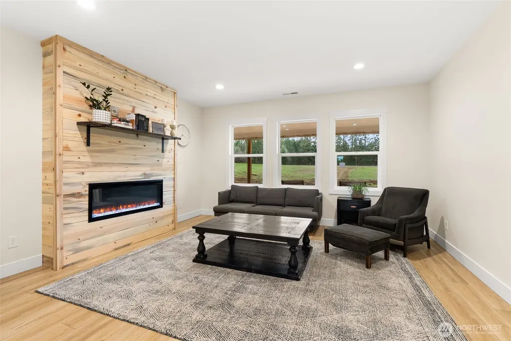 283 Tennessee Road Winlock WA 98596
