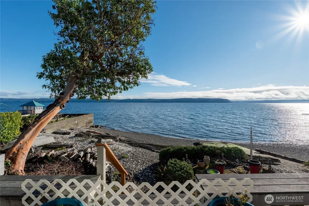 791 Seal Rock Road Brinnon WA 98320