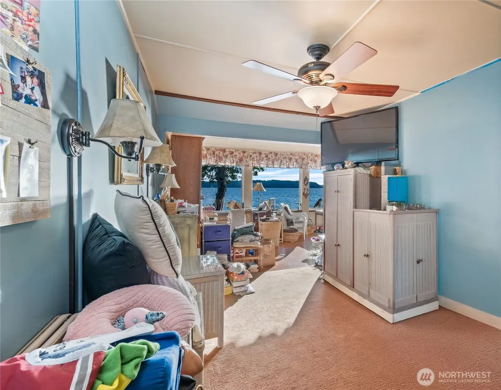 791 Seal Rock Road Brinnon WA 98320