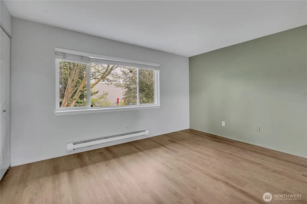 25406 106th Avenue SE Kent WA 98030