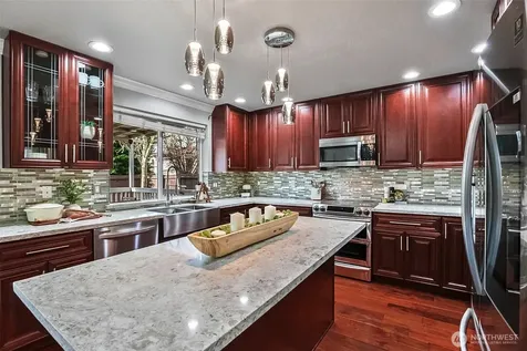 9604 25th Drive SE Everett WA 98208