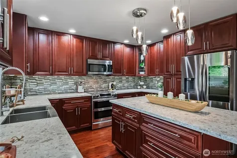9604 25th Drive SE Everett WA 98208