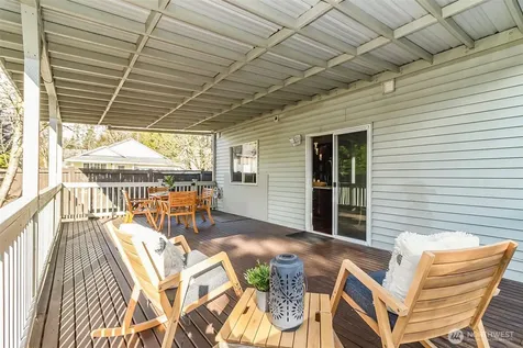 9604 25th Drive SE Everett WA 98208