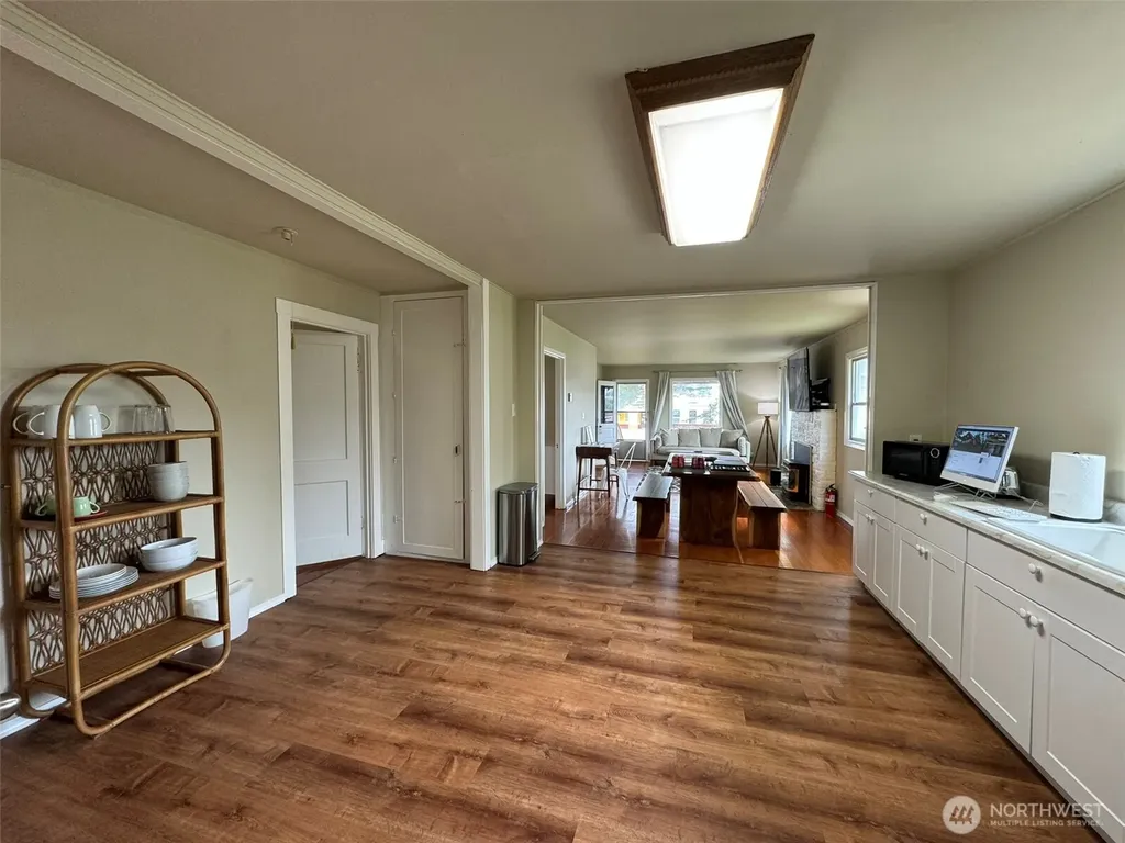 203 W Ocean Avenue Westport WA 98595