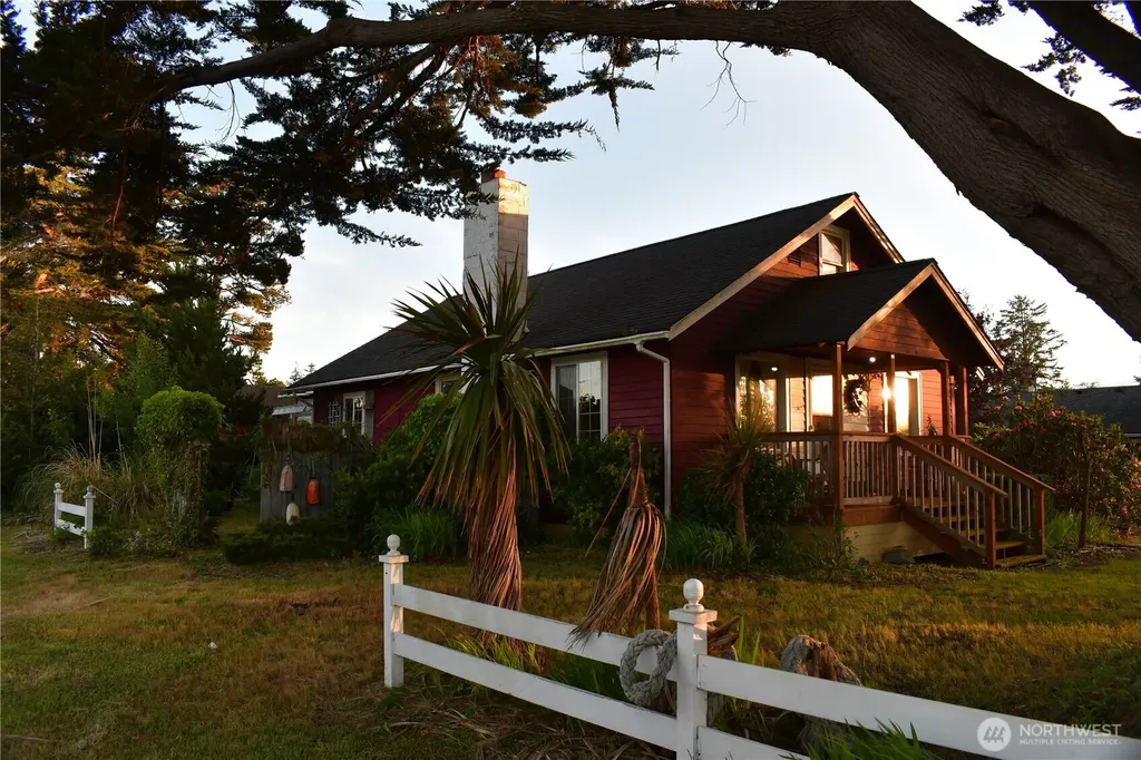 203 W Ocean Avenue Westport WA 98595