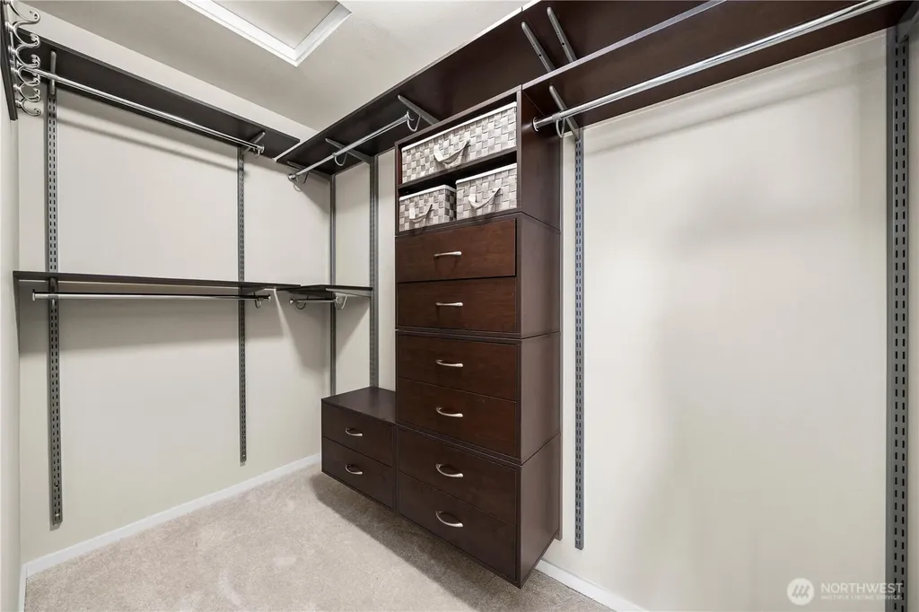 16528 2nd Park SE Bothell WA 98012