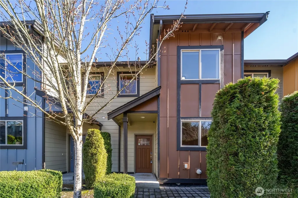 16528 2nd Park SE Bothell WA 98012