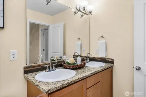 16528 2nd Park SE Bothell WA 98012