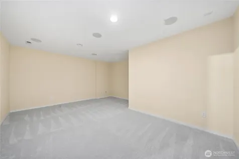 16528 2nd Park SE Bothell WA 98012