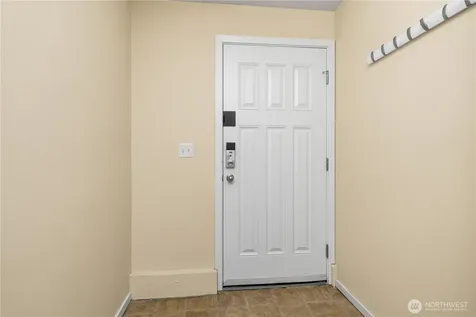 16528 2nd Park SE Bothell WA 98012