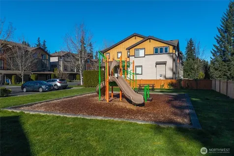 16528 2nd Park SE Bothell WA 98012