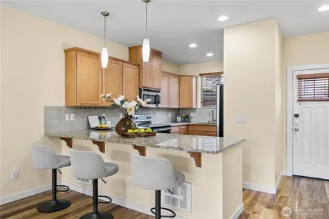 16528 2nd Park SE Bothell WA 98012