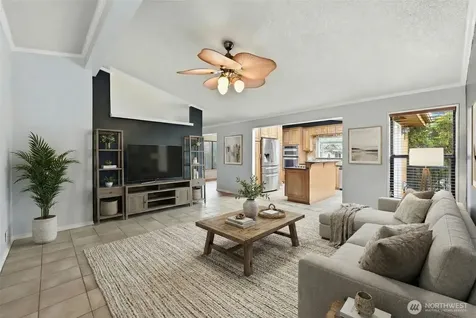 704 87th Avenue NE Lake Stevens WA 98258