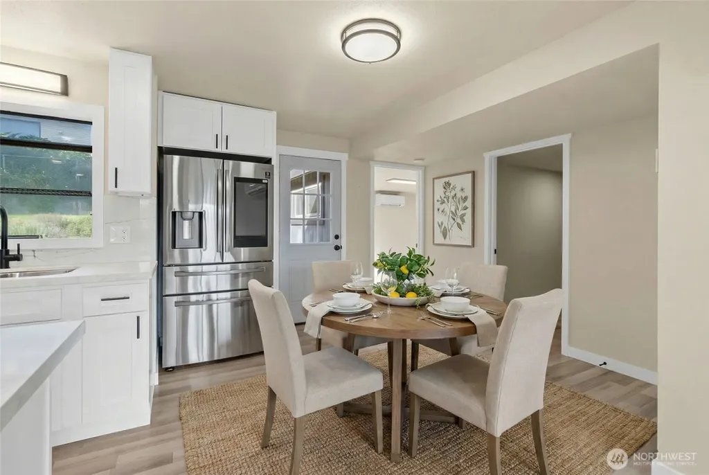 3012 SW 102nd Street Seattle WA 98146
