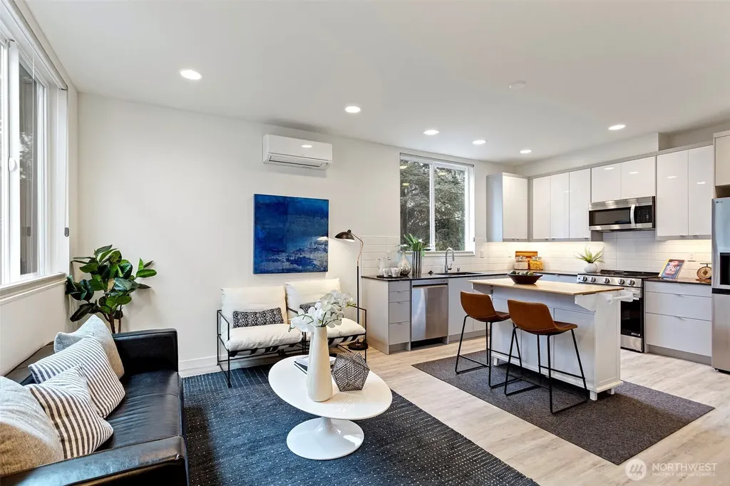 2527 29th Avenue S Seattle WA 98144