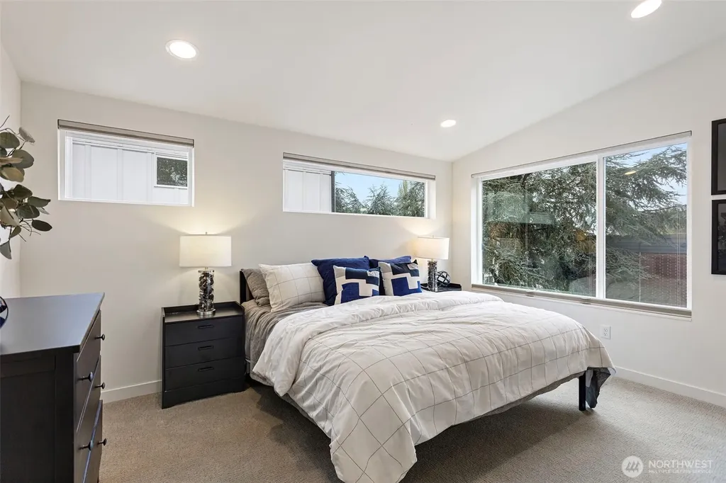 2527 29th Avenue S Seattle WA 98144