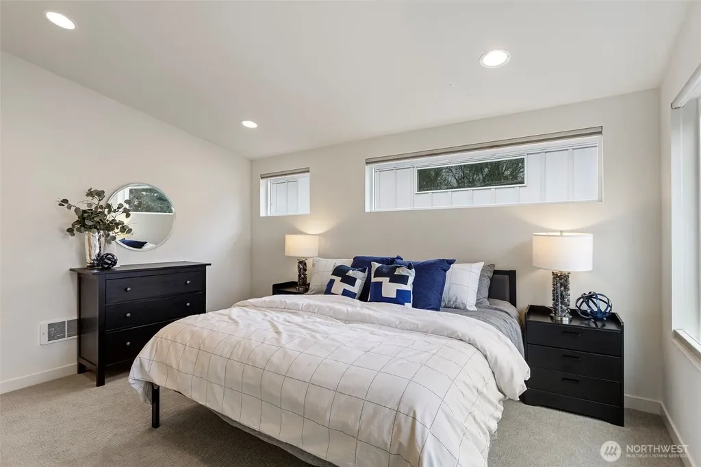 2527 29th Avenue S Seattle WA 98144