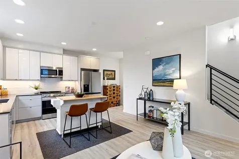 2527 29th Avenue S Seattle WA 98144