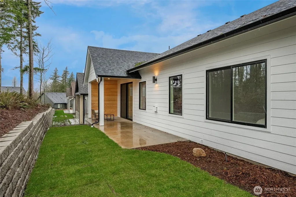 2993 Cedar View Way Blaine WA 98230